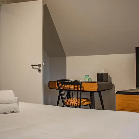 La Reposee Restaurant Hotel