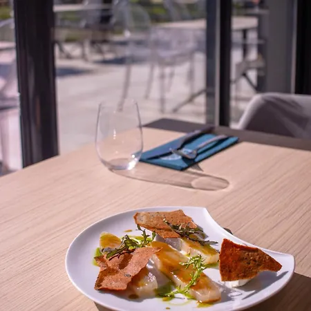 La Reposee Restaurant Liffré